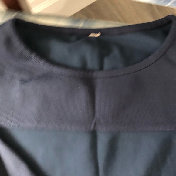 Lululemon top - Picture 6 of 7